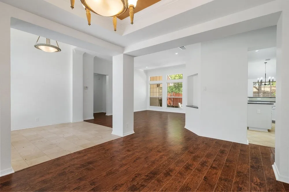 209 El Rio Drive Lakeway, TX 78734