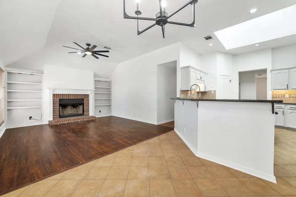 209 El Rio Drive Lakeway, TX 78734