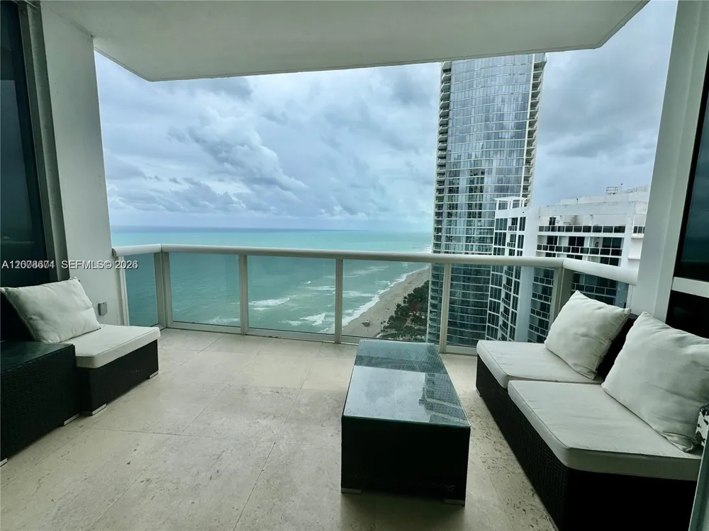 18101 Collins Ave #4302 Sunny Isles Beach, FL 33160