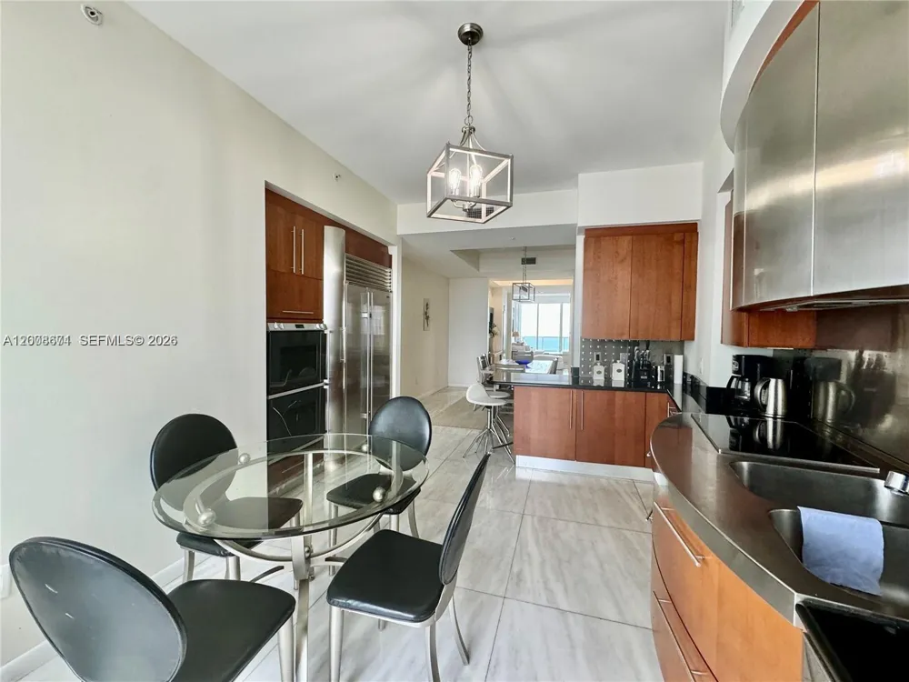 18101 Collins Ave #4302 Sunny Isles Beach, FL 33160
