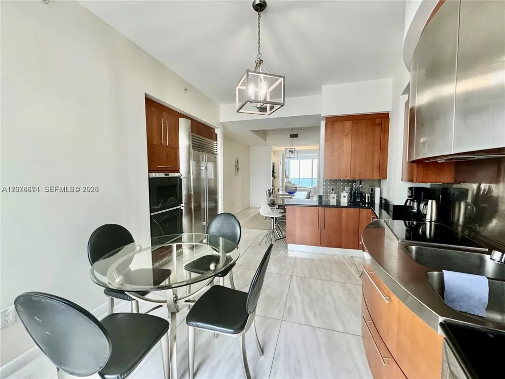 18101 Collins Ave #4302 Sunny Isles Beach, FL 33160