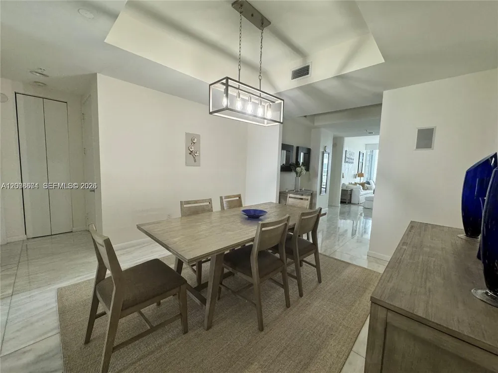18101 Collins Ave #4302 Sunny Isles Beach, FL 33160