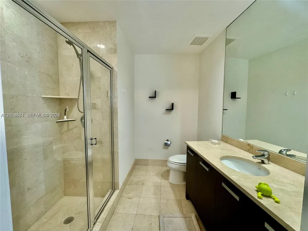 18101 Collins Ave #4302 Sunny Isles Beach, FL 33160