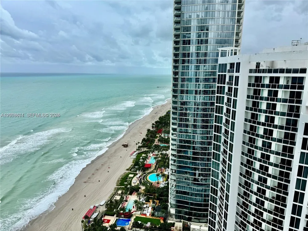 18101 Collins Ave #4302 Sunny Isles Beach, FL 33160