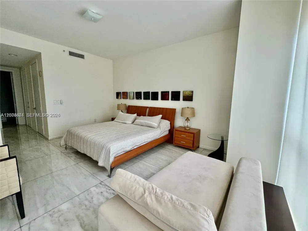 18101 Collins Ave #4302 Sunny Isles Beach, FL 33160
