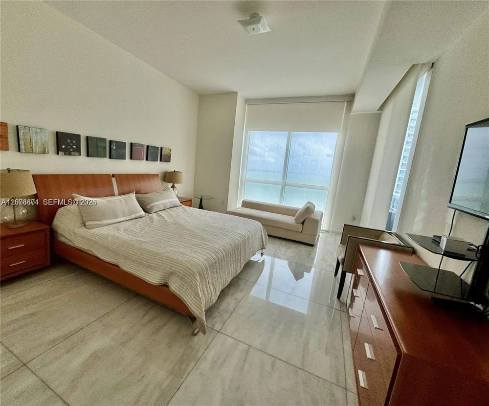 18101 Collins Ave #4302 Sunny Isles Beach, FL 33160