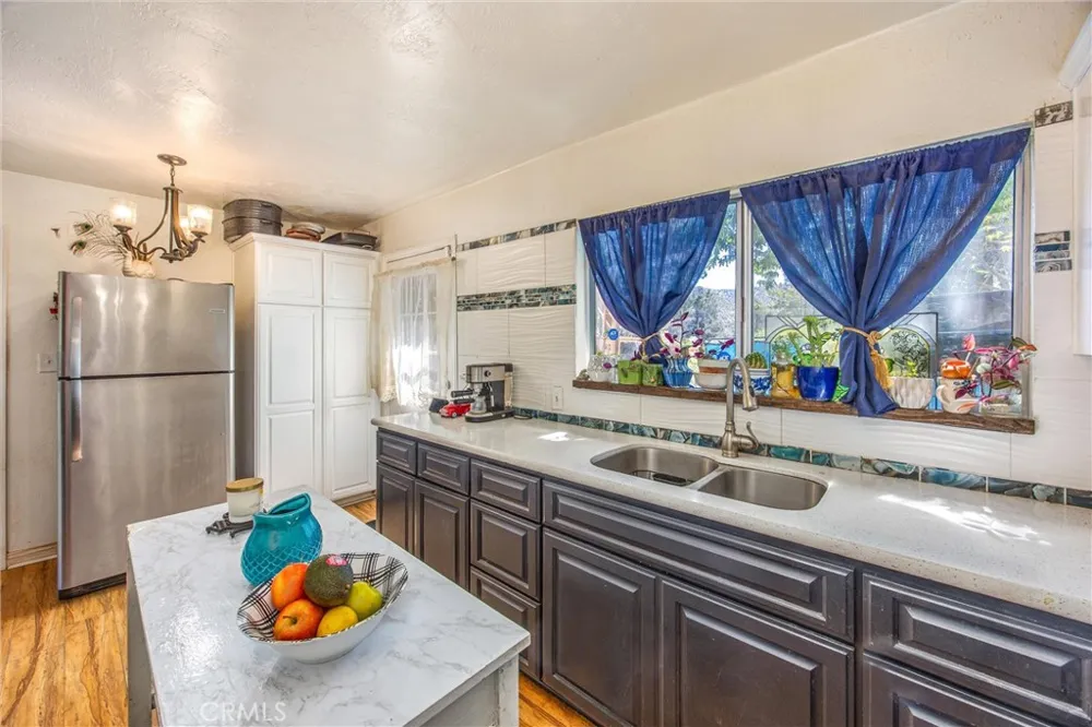 2164 Outer Hwy 2 Highway S Wrightwood, CA 92397