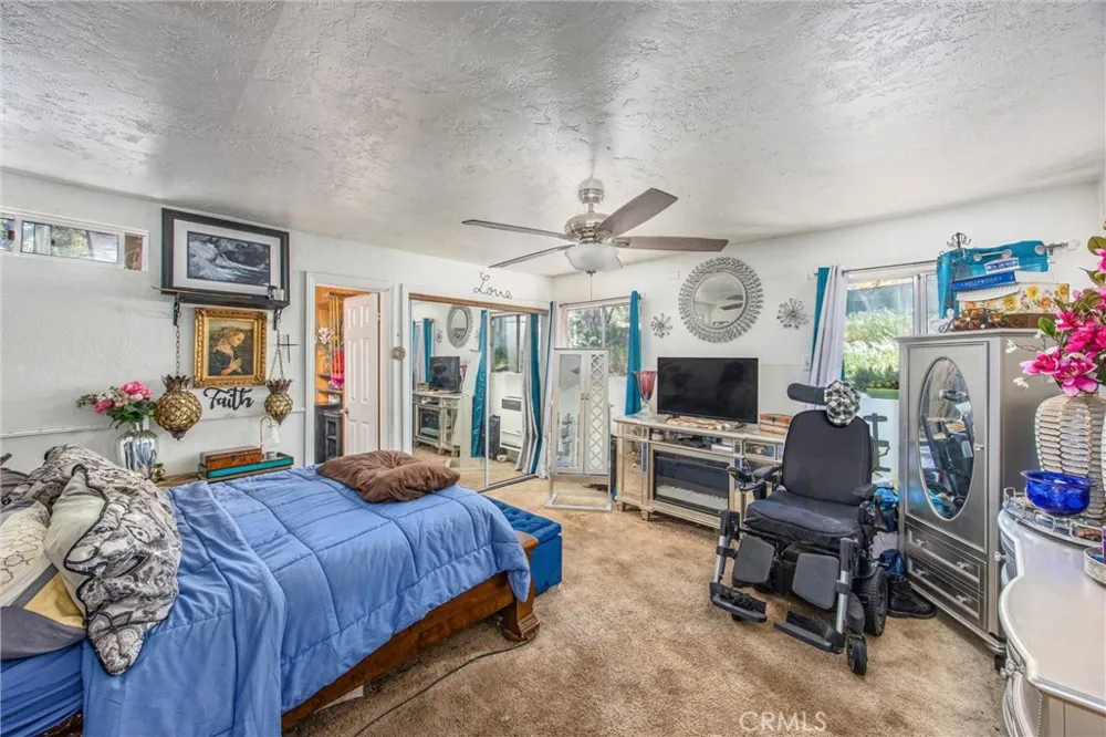 2164 Outer Hwy 2 Highway S Wrightwood, CA 92397