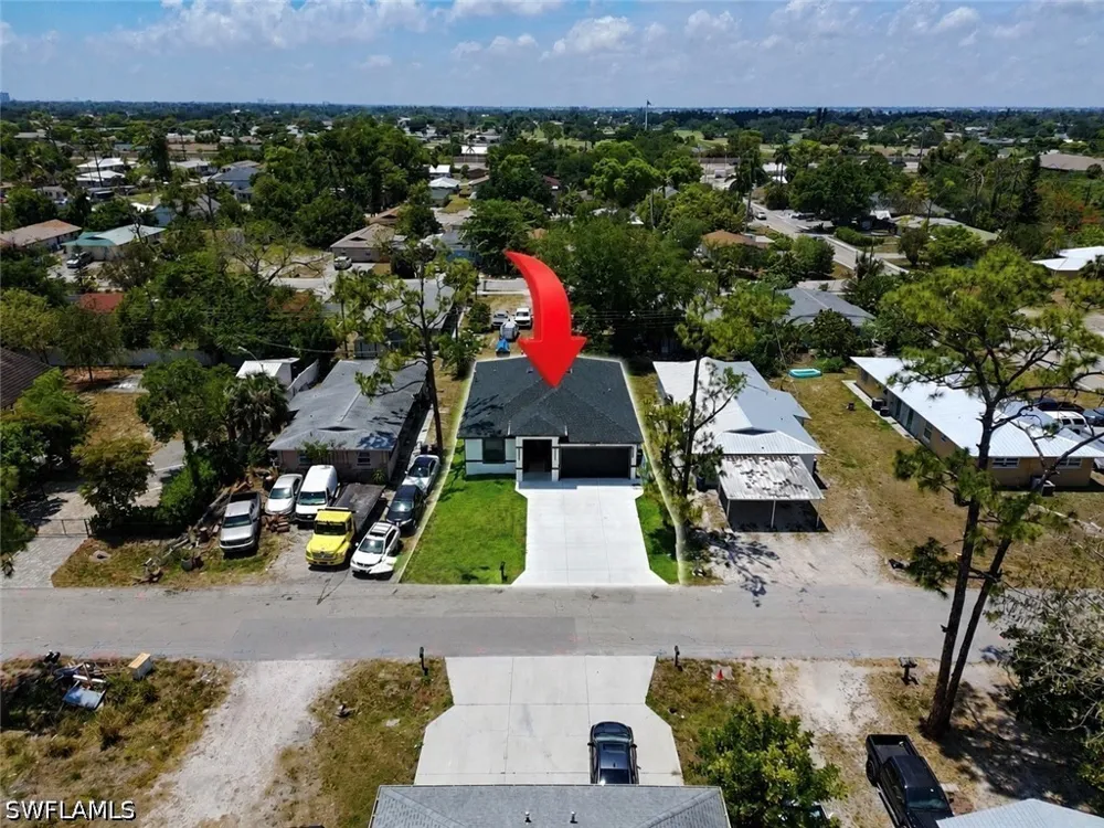 9th Avenue Fort Myers, FL 33907