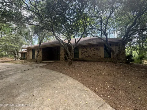 145 Margaret Lane