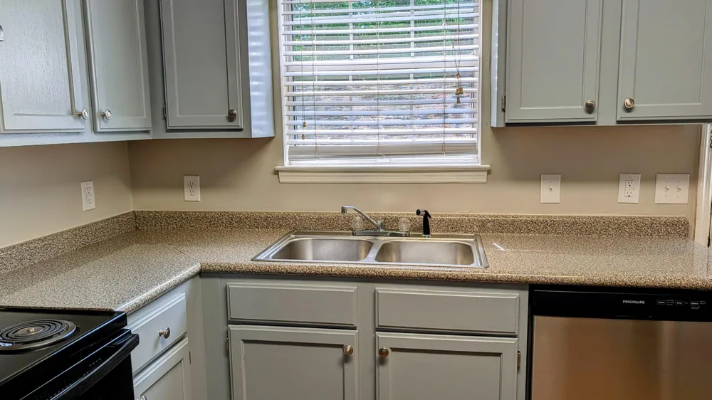 11 Bama Lane Ringgold, GA 30736