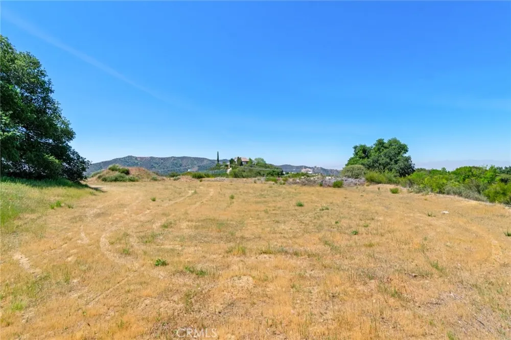 39611 Hidden Heights Drive Yucaipa, CA 92399