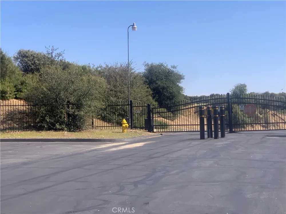 39611 Hidden Heights Drive Yucaipa, CA 92399