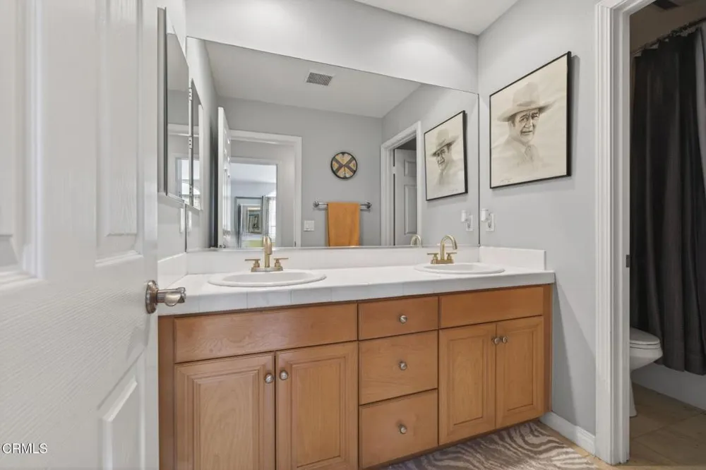 668 Corte Sol Camarillo, CA 93010