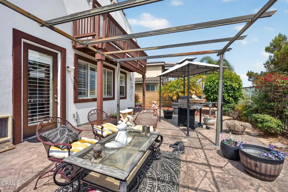 668 Corte Sol Camarillo, CA 93010