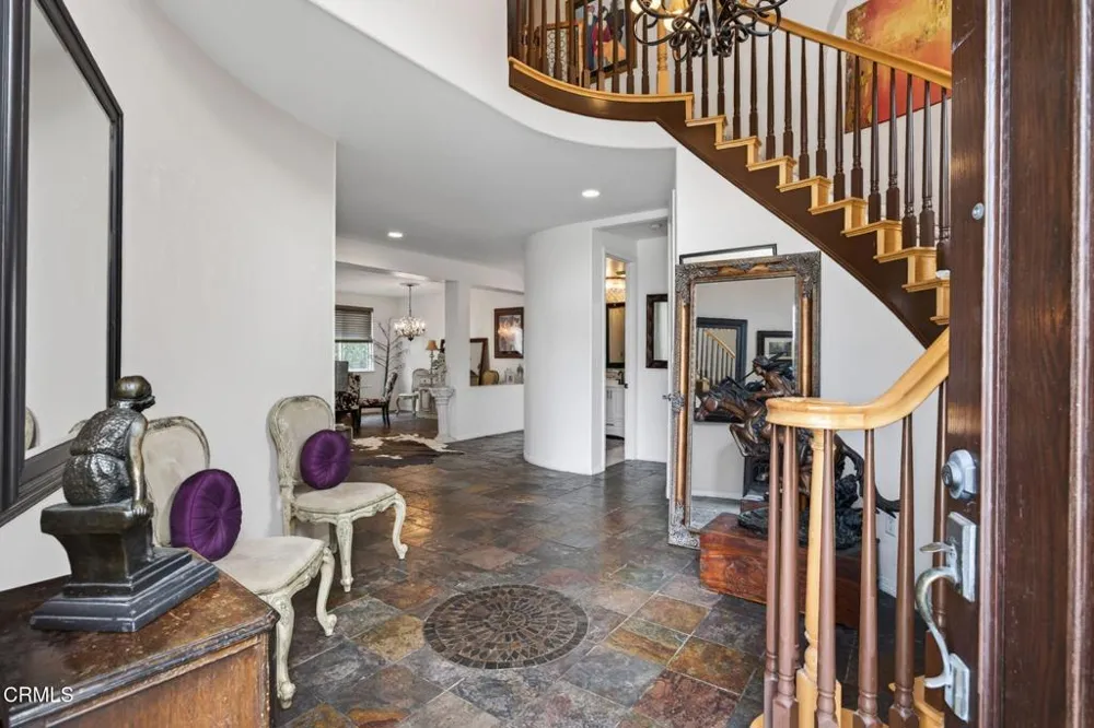 668 Corte Sol Camarillo, CA 93010