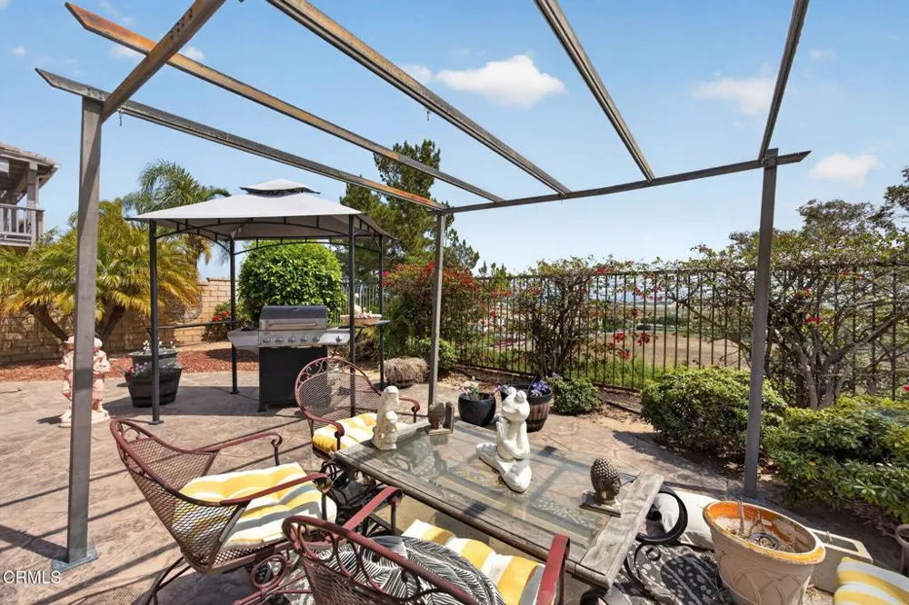 668 Corte Sol Camarillo, CA 93010