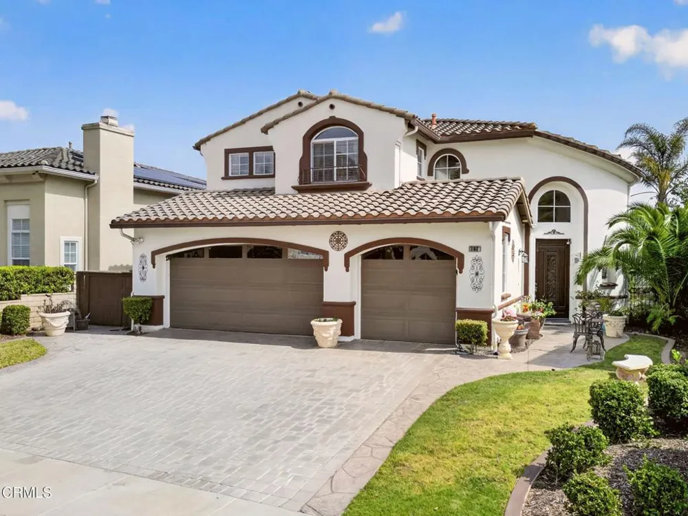 668 Corte Sol Camarillo, CA 93010