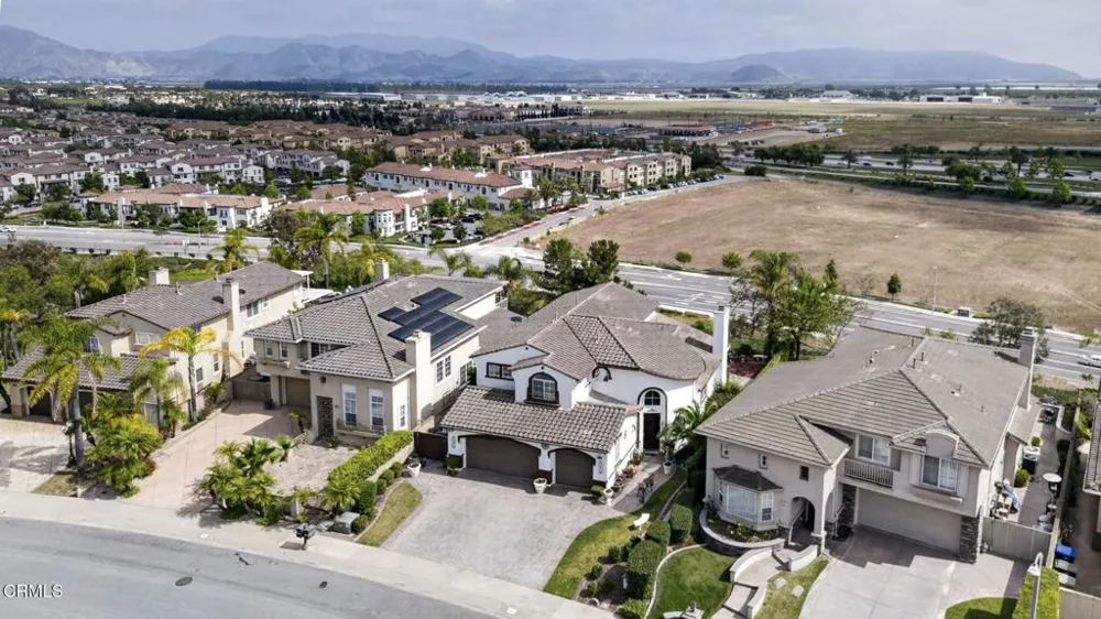 668 Corte Sol Camarillo, CA 93010