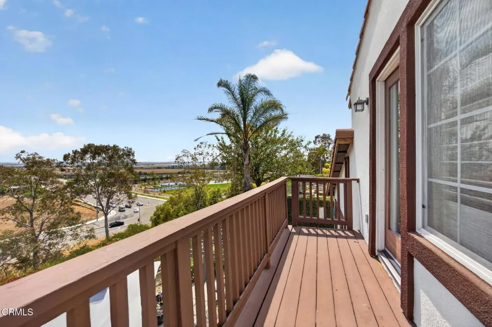 668 Corte Sol Camarillo, CA 93010