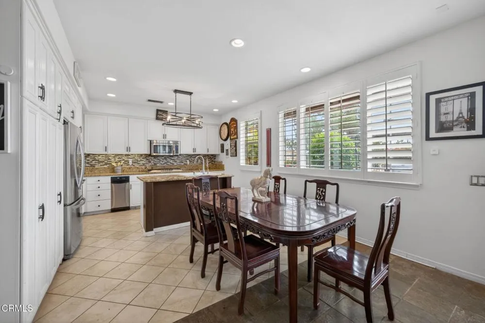 668 Corte Sol Camarillo, CA 93010