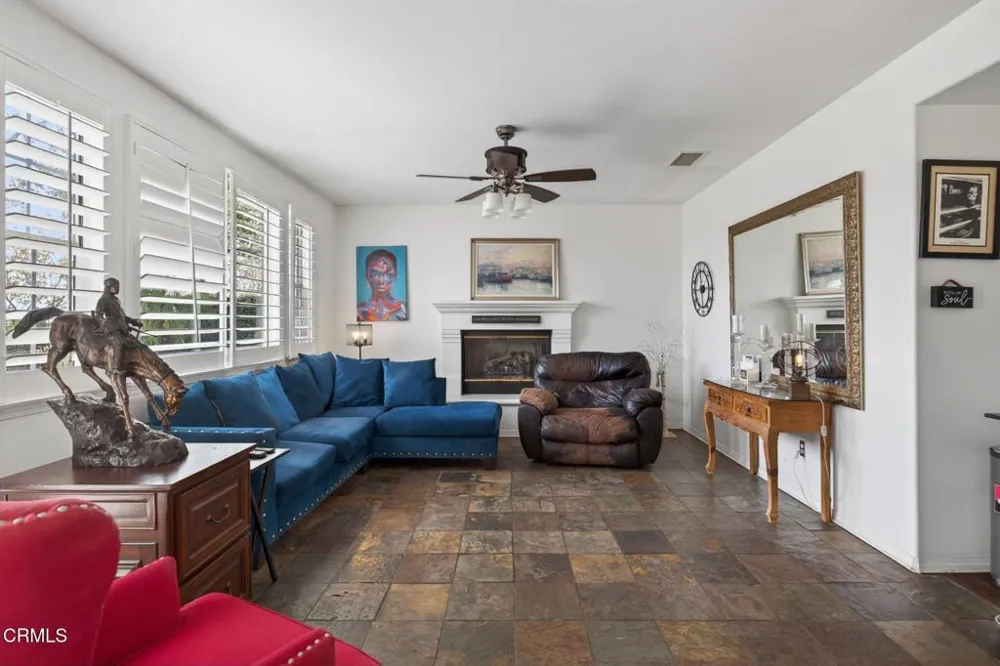 668 Corte Sol Camarillo, CA 93010