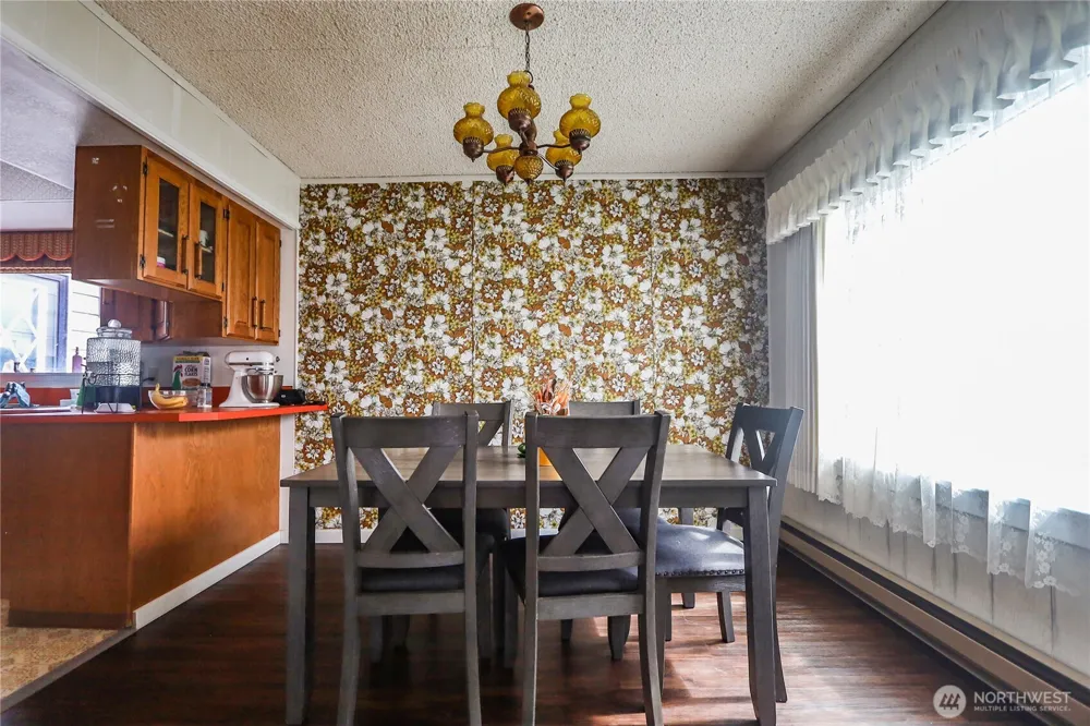2835 Pacific Avenue Hoquiam, WA 98550