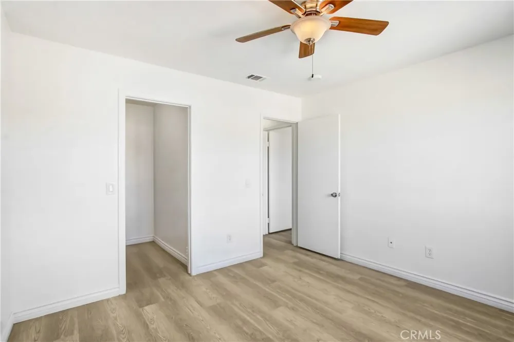713 Walnut Drive #17 Lake Elsinore, CA 92530