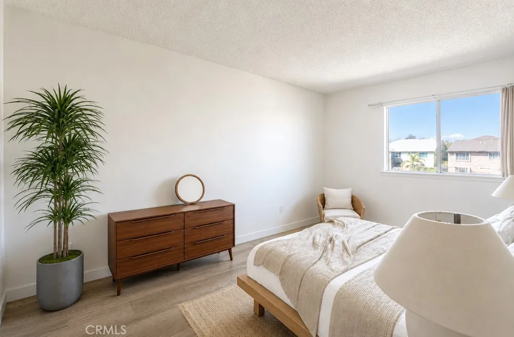 713 Walnut Drive #17 Lake Elsinore, CA 92530