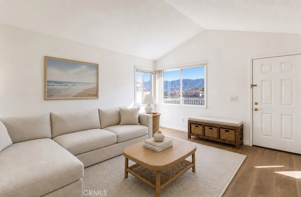 713 Walnut Drive #17 Lake Elsinore, CA 92530