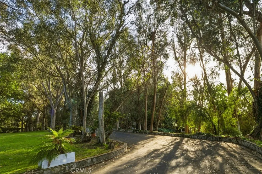14 Johns Canyon Road Rolling Hills, CA 90274