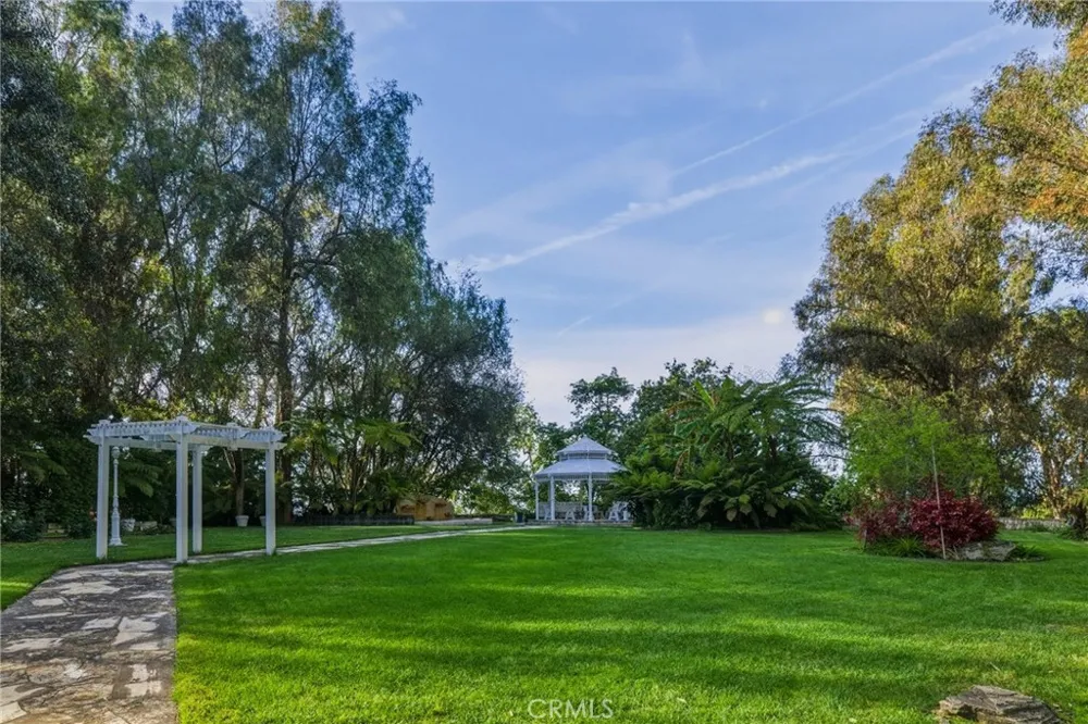 14 Johns Canyon Road Rolling Hills, CA 90274