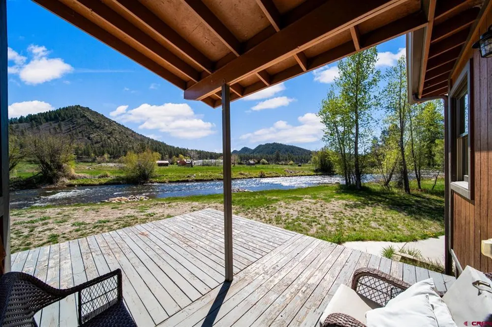 522 Pine River Ranch Circle Bayfield, CO 81122