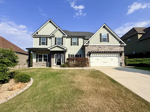 4817 Tanner Oaks Drive