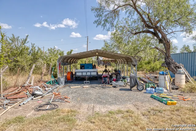 944 FM 1049 Knippa, TX 78870