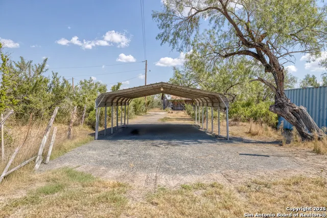 944 FM 1049 Knippa, TX 78870