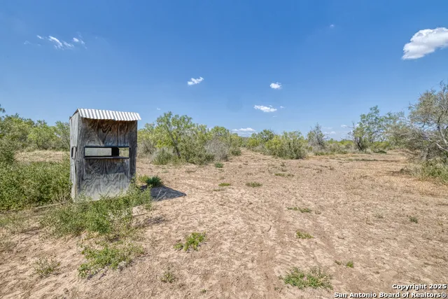 944 FM 1049 Knippa, TX 78870