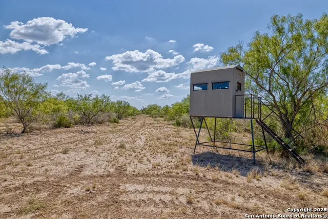 944 FM 1049 Knippa, TX 78870
