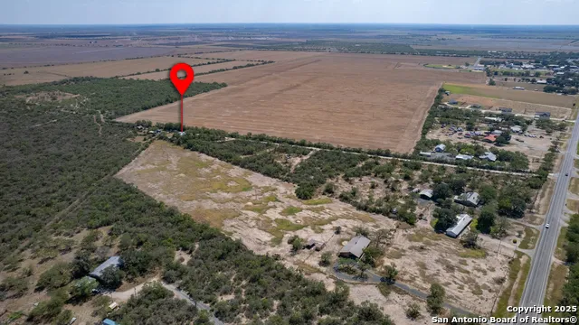 944 FM 1049 Knippa, TX 78870