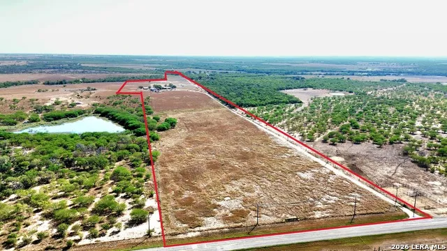 13733 Fm 541 McCoy, TX 78113