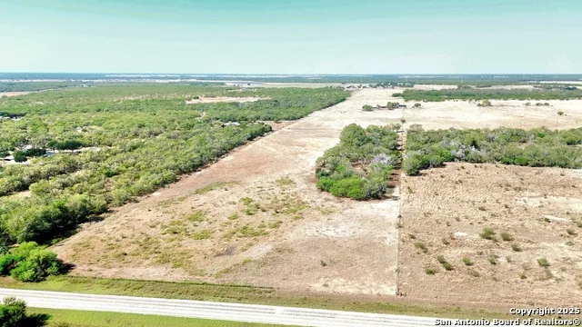 13733 Fm 541 McCoy, TX 78113