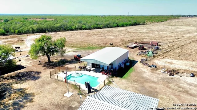 13733 Fm 541 McCoy, TX 78113