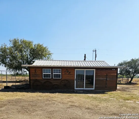 13733 Fm 541 McCoy, TX 78113