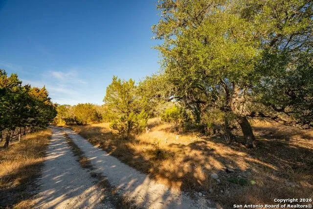 TBD Floyd Van Hoozer Road West Kerrville, TX 78028