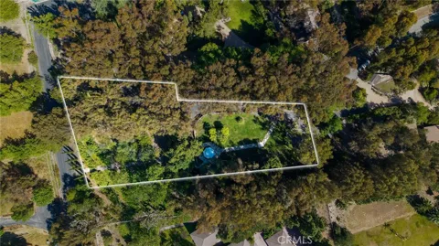 16 Johns Canyon Road