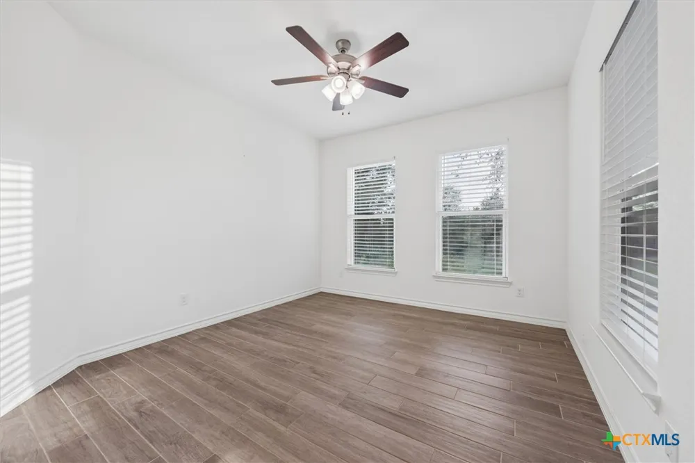 1420 Persimmon Pass Fischer, TX 78623