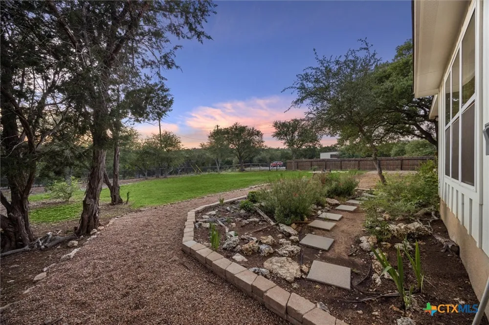 1420 Persimmon Pass Fischer, TX 78623