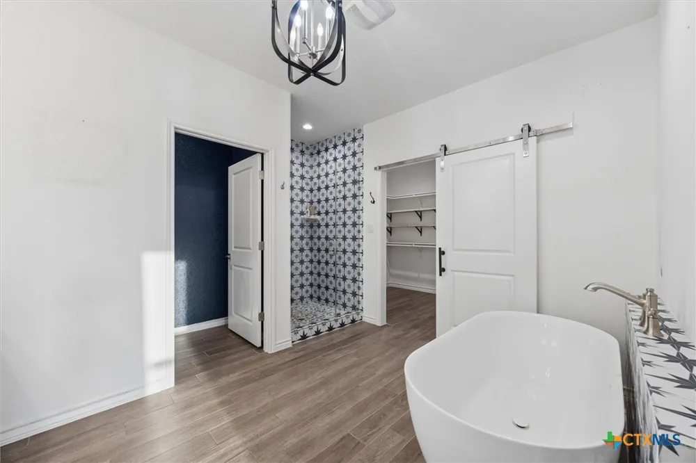 1420 Persimmon Pass Fischer, TX 78623