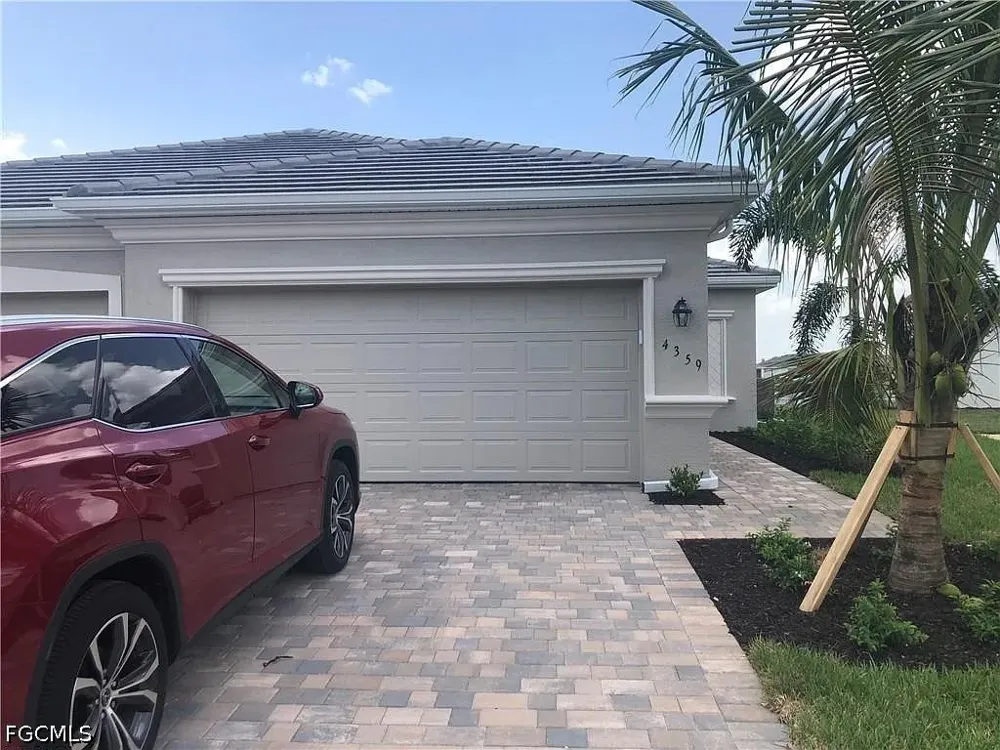 Lemongrass Drive Fort Myers, FL 33916