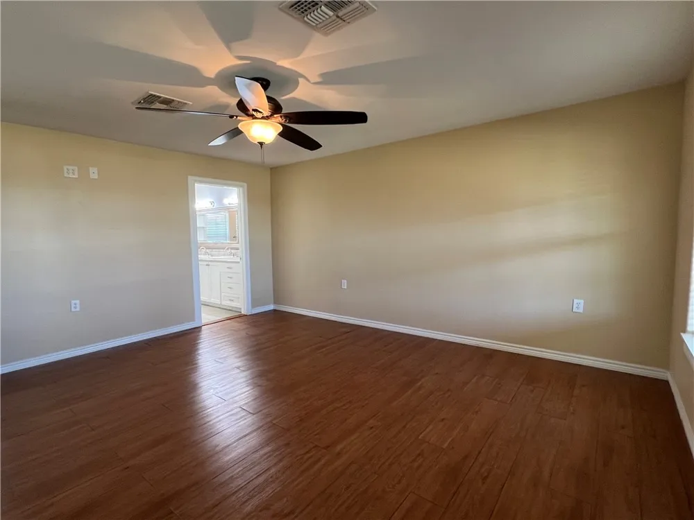 1206 Al Calde De La Bahia Goliad, TX 77963